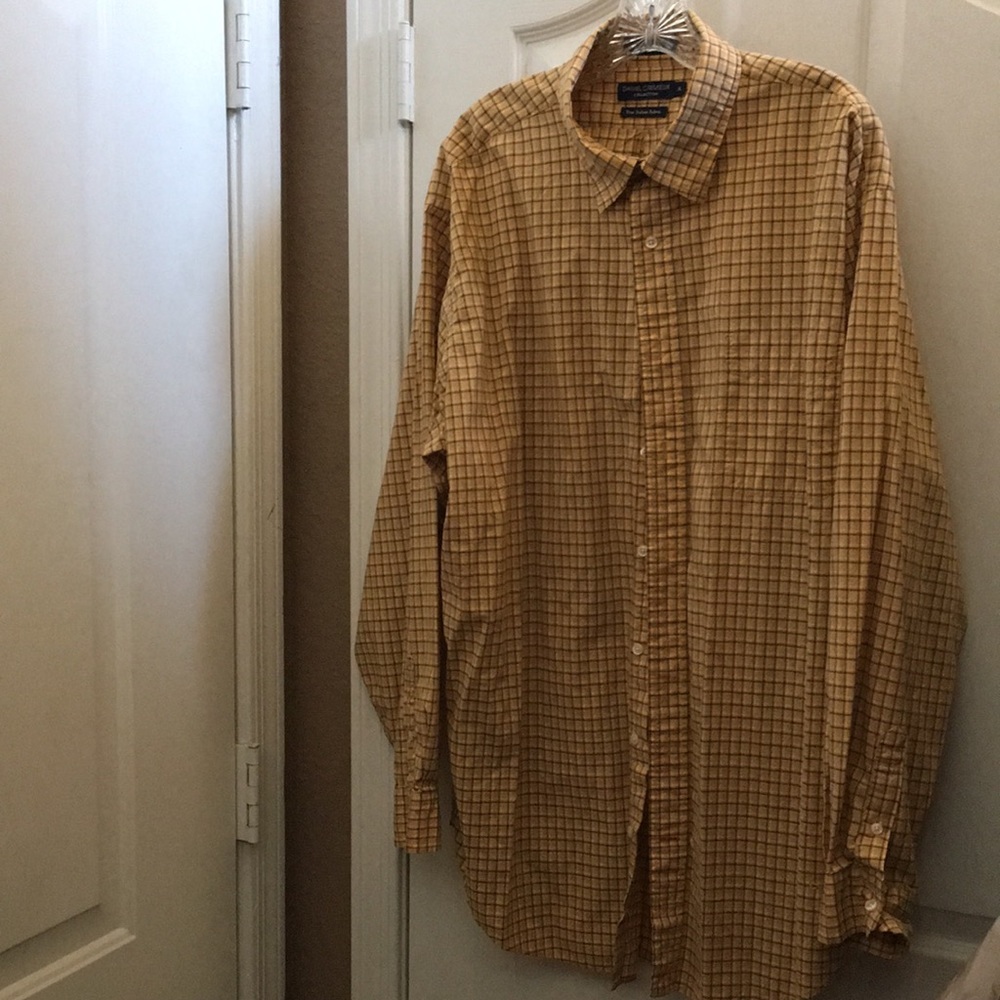 FINAL MARKDOWN Men’s Daniel cremieux shirt (XL)